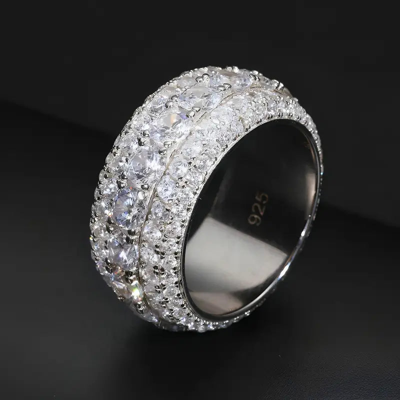 Moissanite silver royalty ring