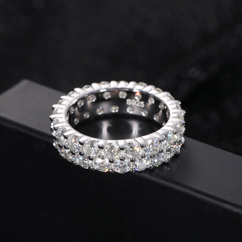 Moissanite Glare Ring